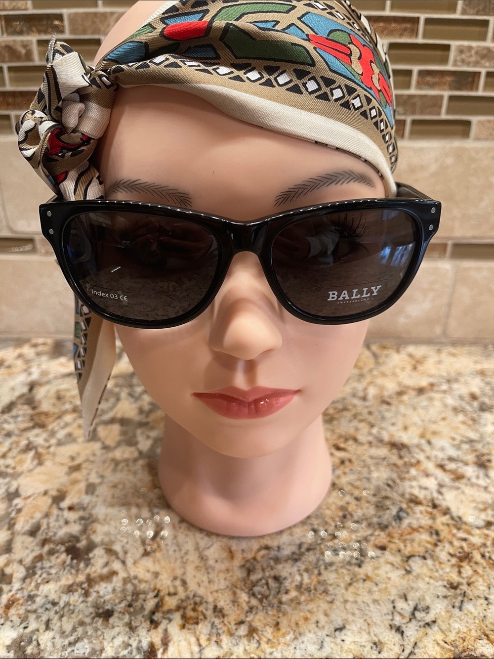 BALLY UNISEX SUNGLASSES